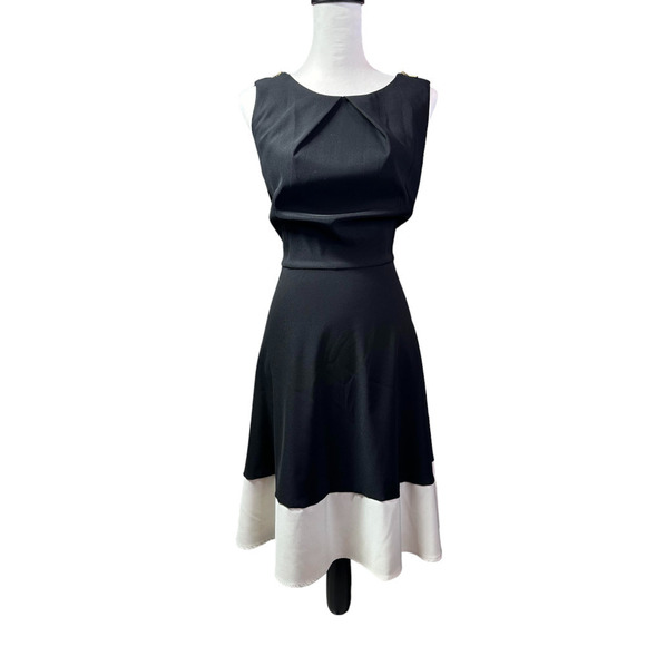 Black and White Color Block Dress With Gold Accents Size 12 - Picture 1 of 8